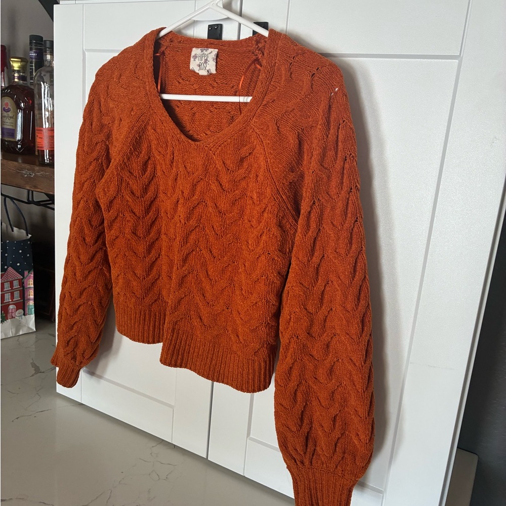 Hippie Rose V-Neck Sweater in Rust